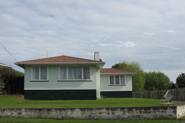Photo of property in 17 Glenn Street, Castlecliff, Whanganui, 4501