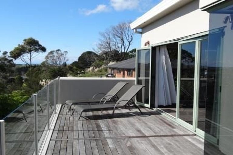 Photo of property in 10 Gulf Harbour Drive, Gulf Harbour, Whangaparaoa, 0930