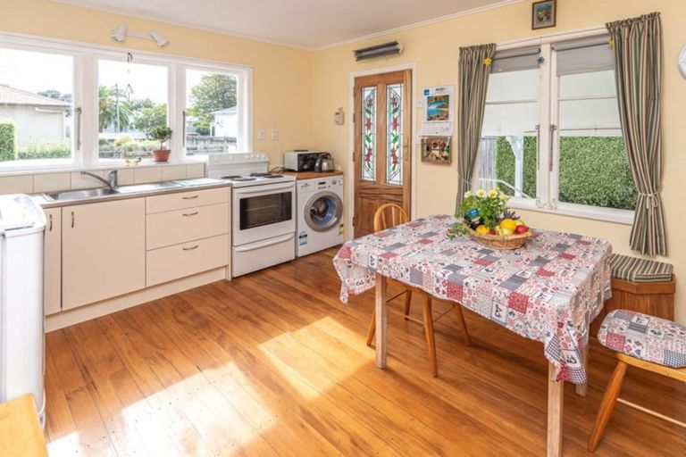 Photo of property in 37a Stewart Street, Aramoho, Whanganui, 4500