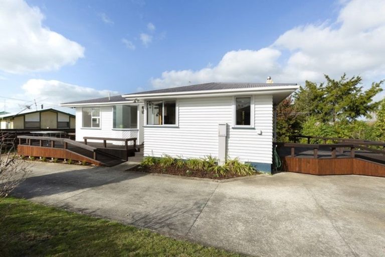 Photo of property in 4 County Place, Tirau, 3410