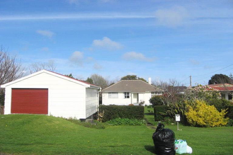 Photo of property in 3 Ihaia Street, Waitara, 4320