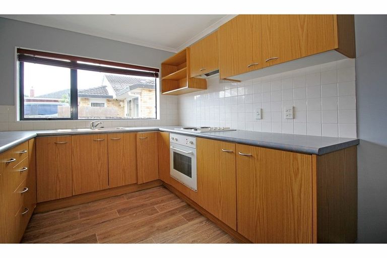 Photo of property in 20b Viola Avenue, Mangere East, Auckland, 2024