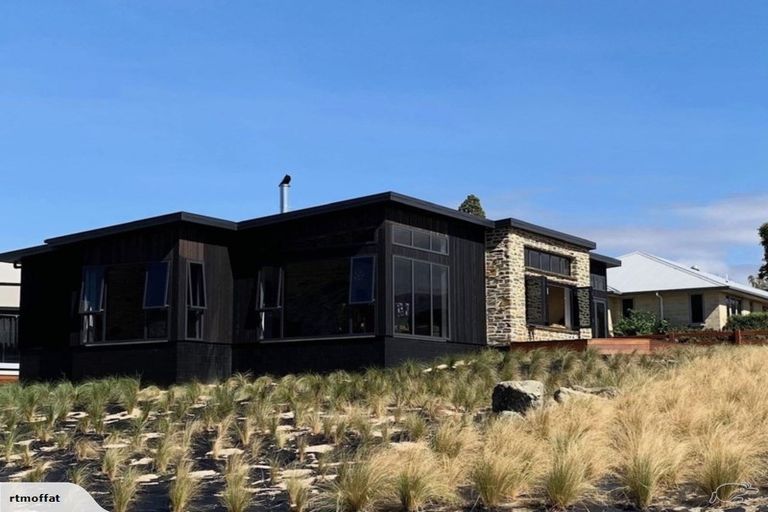 Photo of property in 2 Donegal Street, Cromwell, 9310