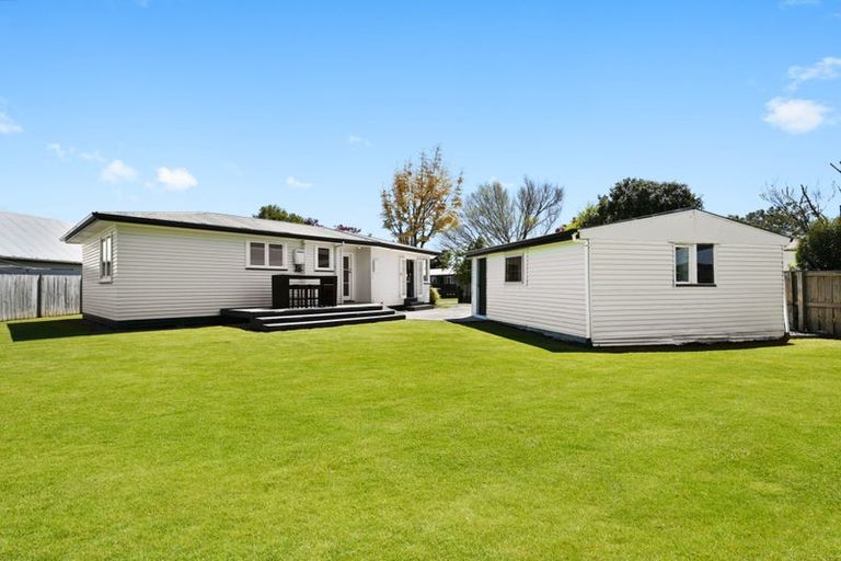 Photo of property in 56 Southsea Crescent, Silverdale, Hamilton, 3216