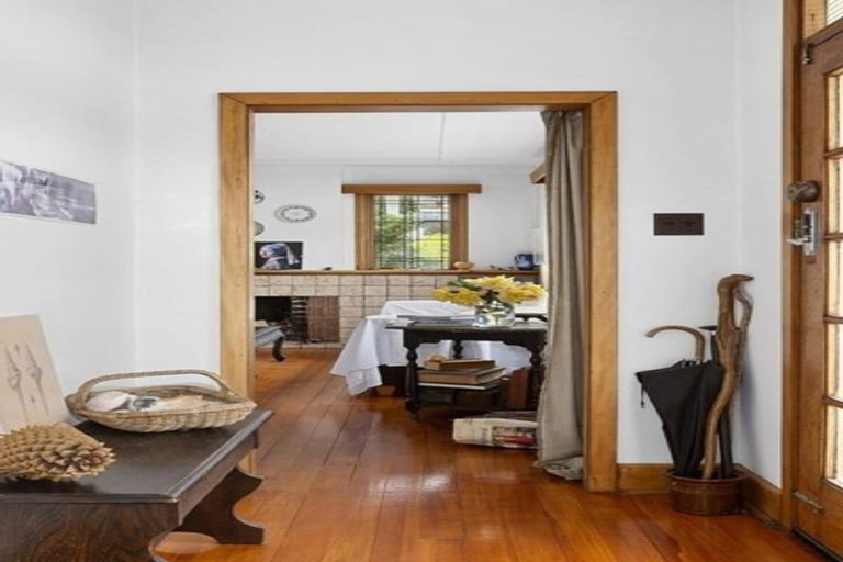 Photo of property in 19 Cliffs Road, Saint Clair, Dunedin, 9012