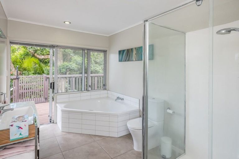 Photo of property in 185 Main Road North, Otaihanga, Paraparaumu, 5036