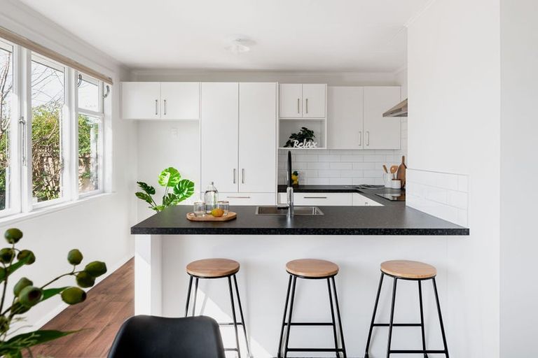 Photo of property in 102 Insoll Avenue, Enderley, Hamilton, 3214