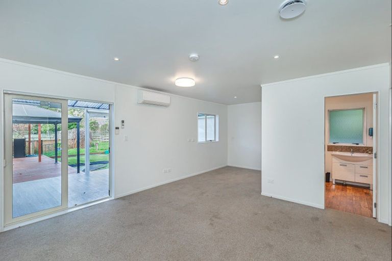 Photo of property in 84 The Avenue, Levin, 5510