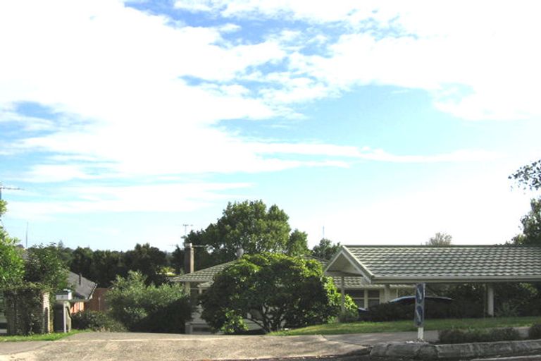 Photo of property in 7 Alton Avenue, Hillcrest, Auckland, 0627