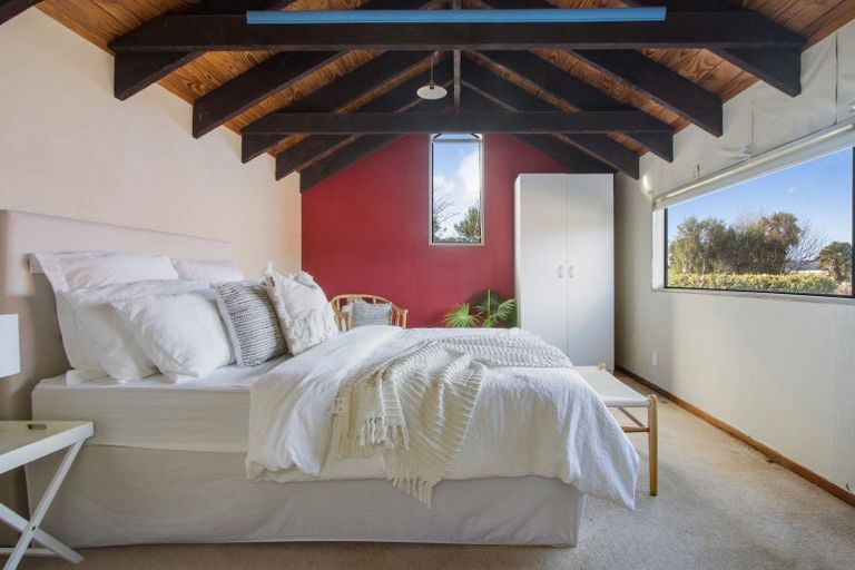 Photo of property in 2 Margaret Drive, Omokoroa, 3114