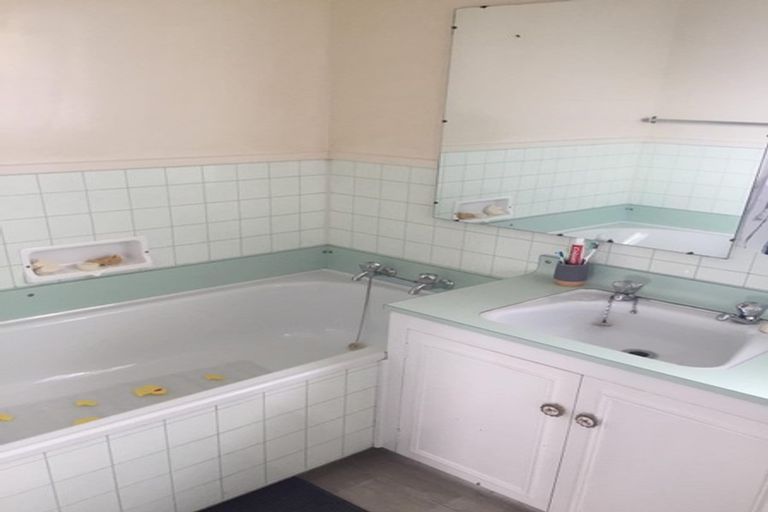 Photo of property in 2/15 Ward Street, Waverley, Invercargill, 9810