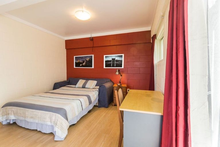 Photo of property in 95 Clovelly Road, Bucklands Beach, Auckland, 2012