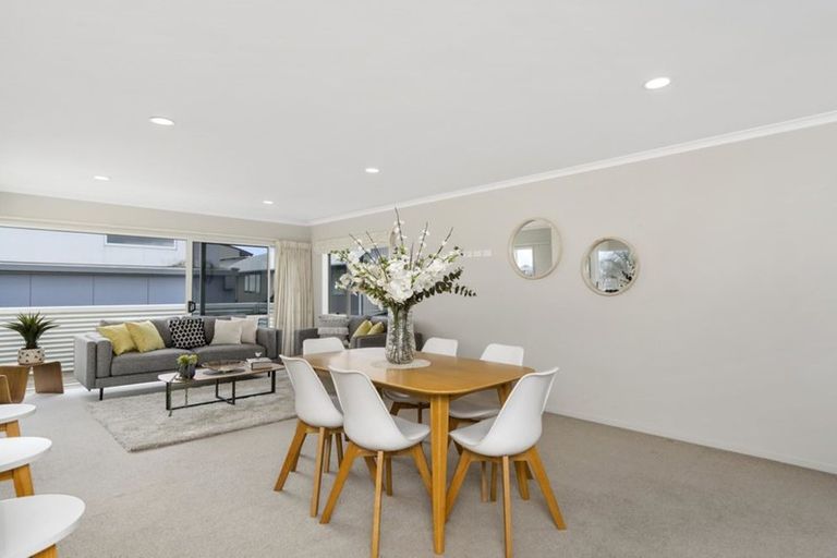 Photo of property in 233b Dickson Road, Papamoa Beach, Papamoa, 3118