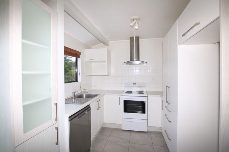 Photo of property in 2/104 Verran Road, Birkdale, Auckland, 0626