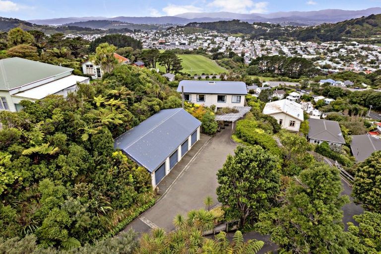 Photo of property in 80 Farnham Street, Mornington, Wellington, 6021