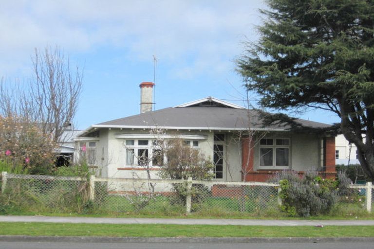 Photo of property in 10 Liverpool Street, Levin, 5510