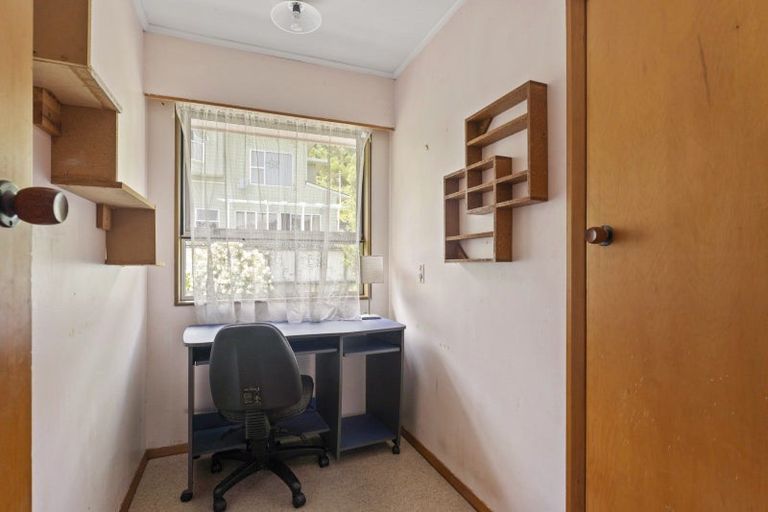 Photo of property in 61 Milton Terrace, Picton, 7220