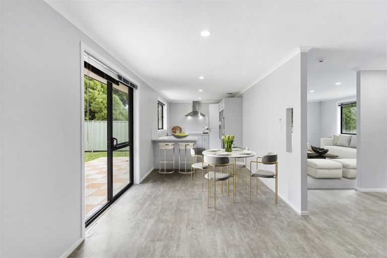 Photo of property in 24 Caltra Place, East Tamaki, Auckland, 2016