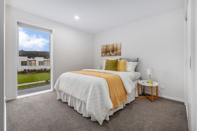 Photo of property in 81 Hokioi Drive, Kenepuru, Porirua, 5022