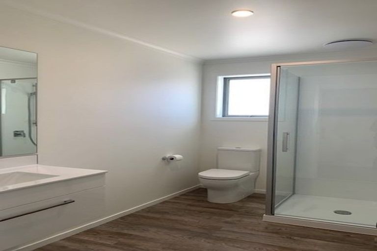 Photo of property in 126 Hinemoa Street, Levin, 5510