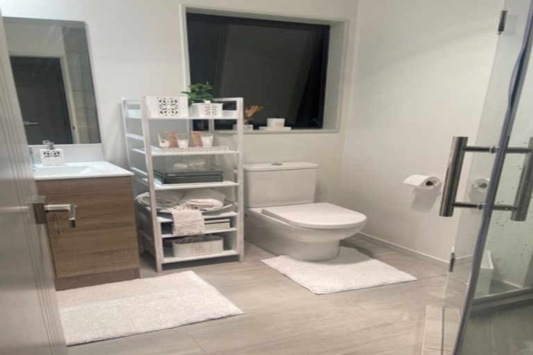 Photo of property in 4/15 Rush Place, Mangere, Auckland, 2022