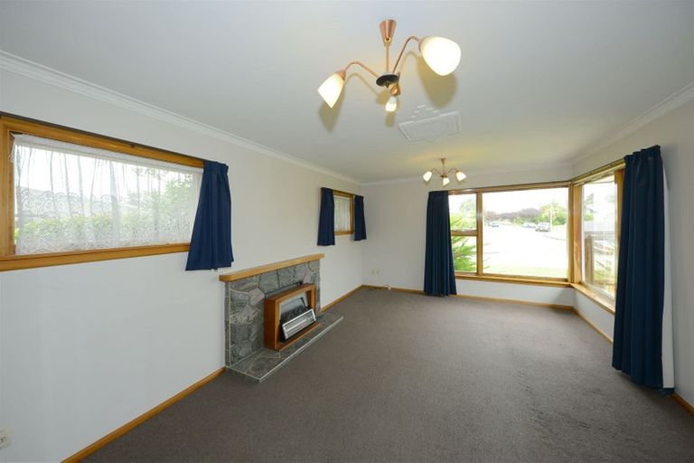 Photo of property in 14 Aileen Place, Upper Riccarton, Christchurch, 8041