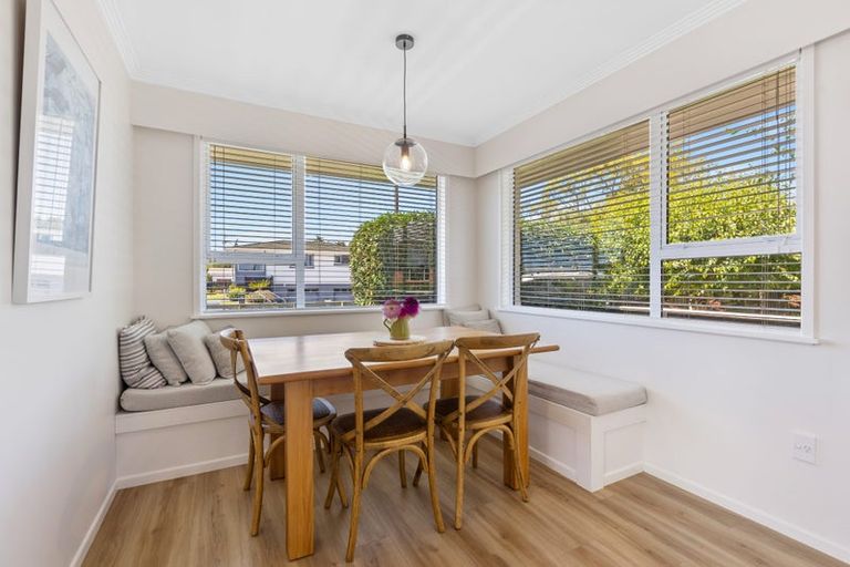 Photo of property in 46 Nevada Drive, Merrilands, New Plymouth, 4312