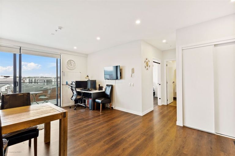 Photo of property in 210/57 Mapou Road, Hobsonville, Auckland, 0616