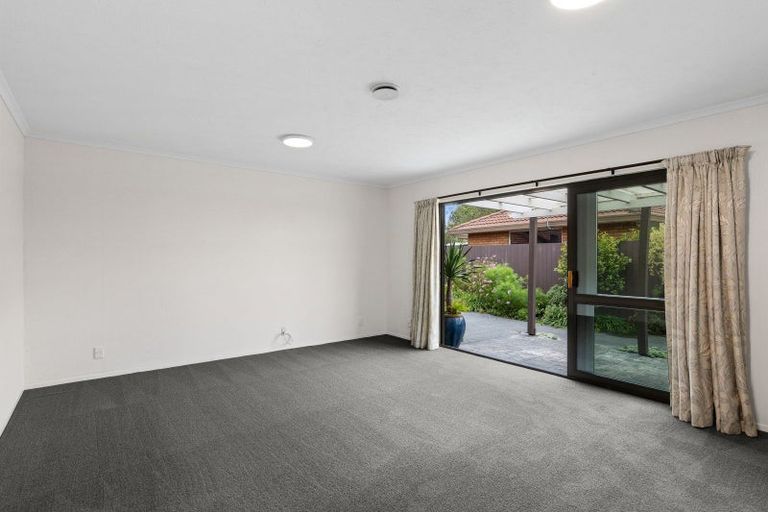 Photo of property in 1/22 Nepal Place, Burnside, Christchurch, 8053