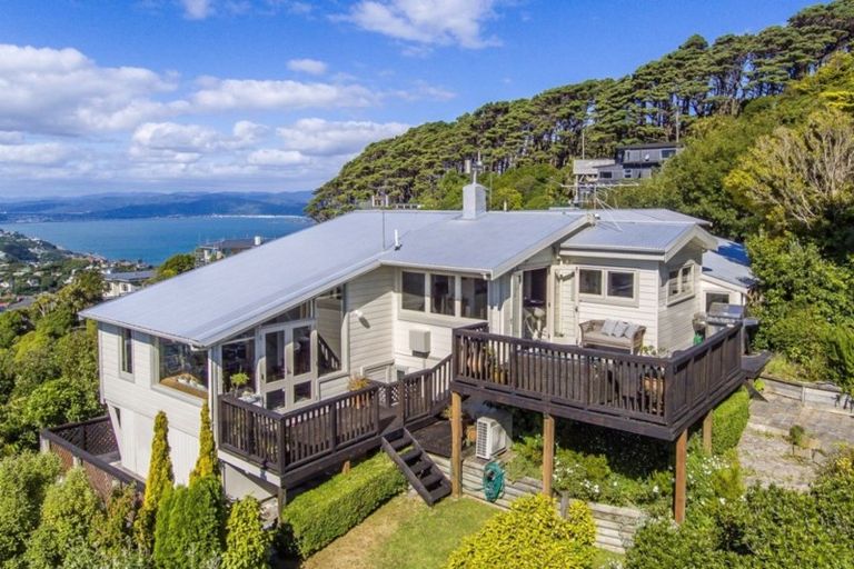 Photo of property in 128 Weld Street, Wadestown, Wellington, 6012