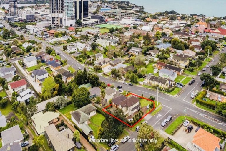 Photo of property in 25 Tennyson Avenue, Takapuna, Auckland, 0622