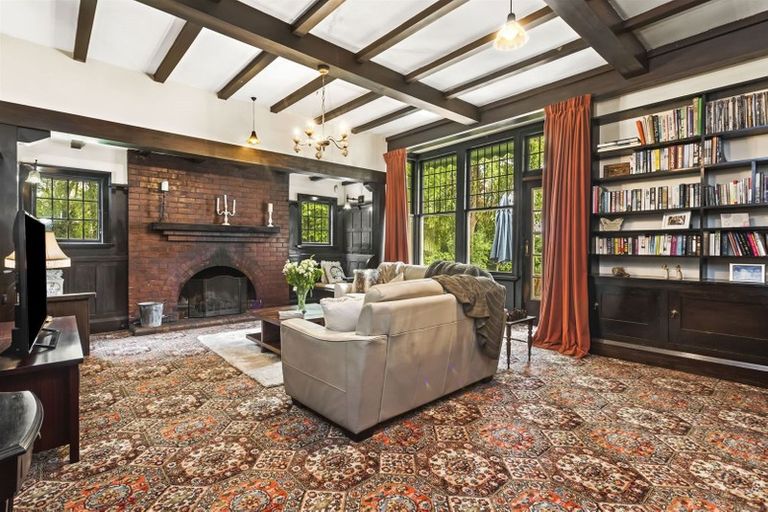 Photo of property in 27 Banks Avenue, Dallington, Christchurch, 8061