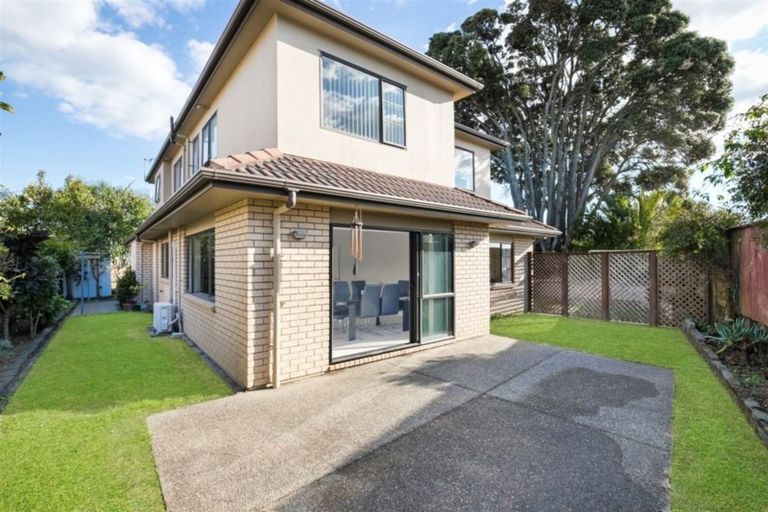 Photo of property in 393 Chapel Road, East Tamaki, Auckland, 2016