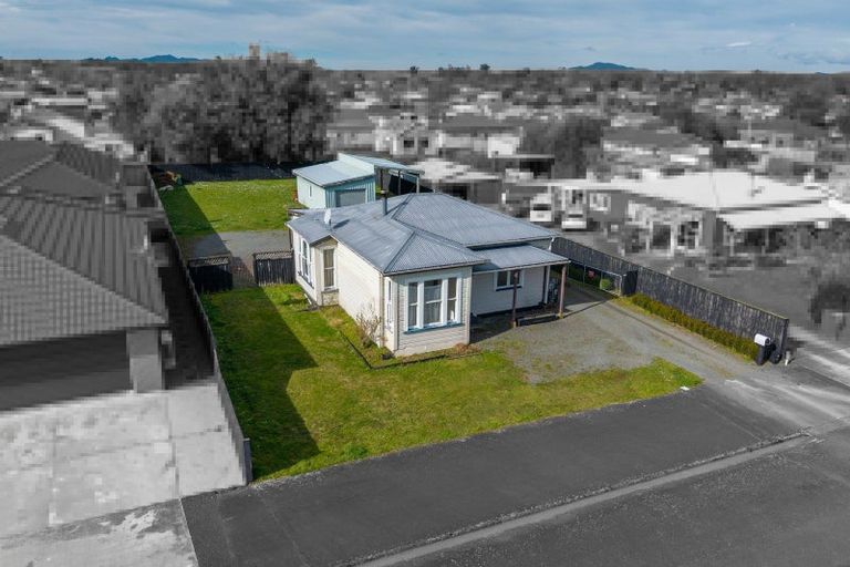 Photo of property in 13 Dublin Street, Dannevirke, 4930