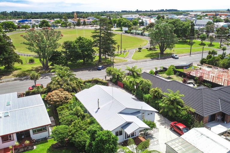 Photo of property in 75 Peel Street, Westport, 7825