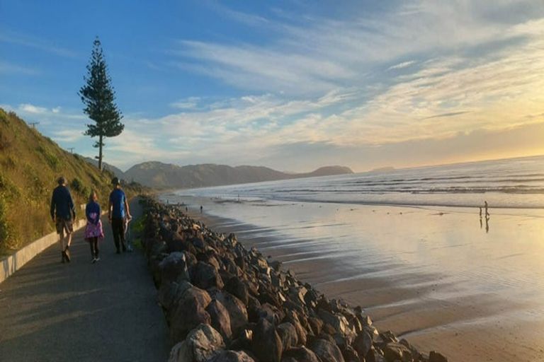 Photo of property in 21 Matai Road, Raumati South, Paraparaumu, 5032
