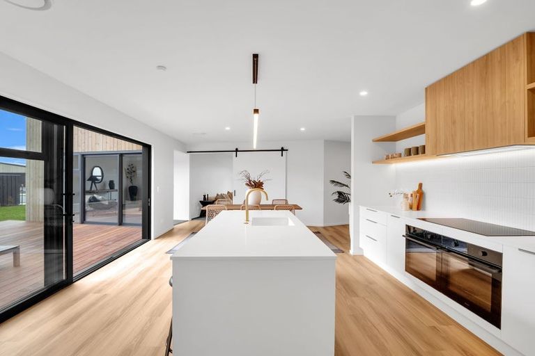 Photo of property in 1 Sutton Street, Rangiora, 7400