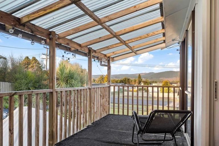 Photo of property in 105 Rangatira Drive, Mangakino, 3421