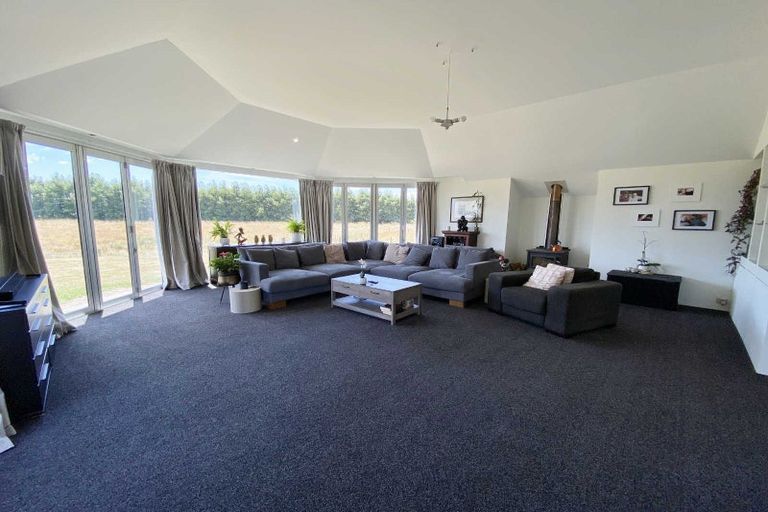 Photo of property in 70 Grays Road, Yaldhurst, Christchurch, 8042