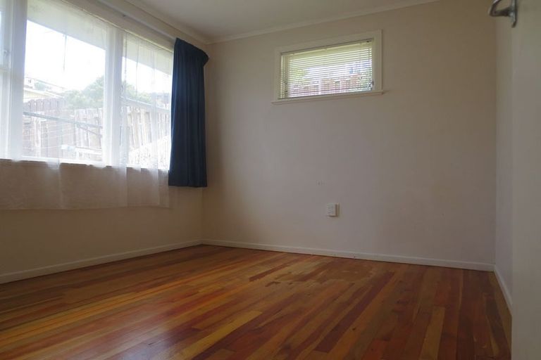 Photo of property in 60 Beazley Avenue, Paparangi, Wellington, 6037