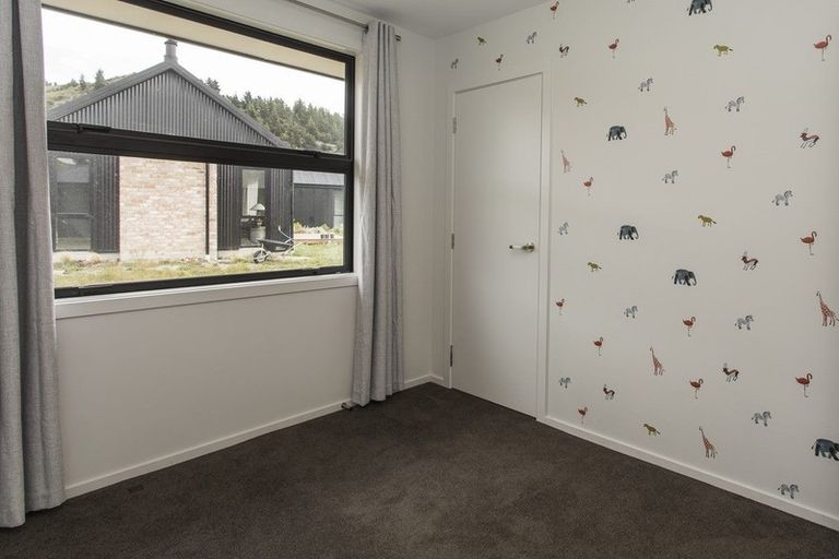 Photo of property in Luggate Park, 38 Cooper Crescent, Luggate, Cromwell, 9383