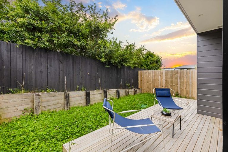 Photo of property in 108d Taikata Road, Te Atatu Peninsula, Auckland, 0610