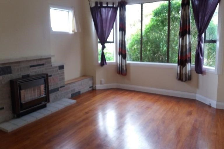 Photo of property in 14 Nottingham Street, Karori, Wellington, 6012