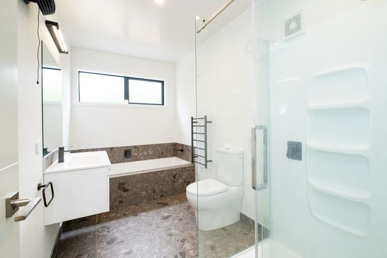 Photo of property in 10 Awarua Crescent, Havelock North, 4130