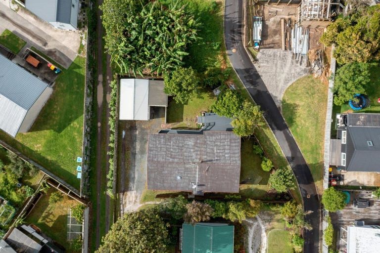 Photo of property in 1335b Papamoa Beach Road, Papamoa Beach, Papamoa, 3118