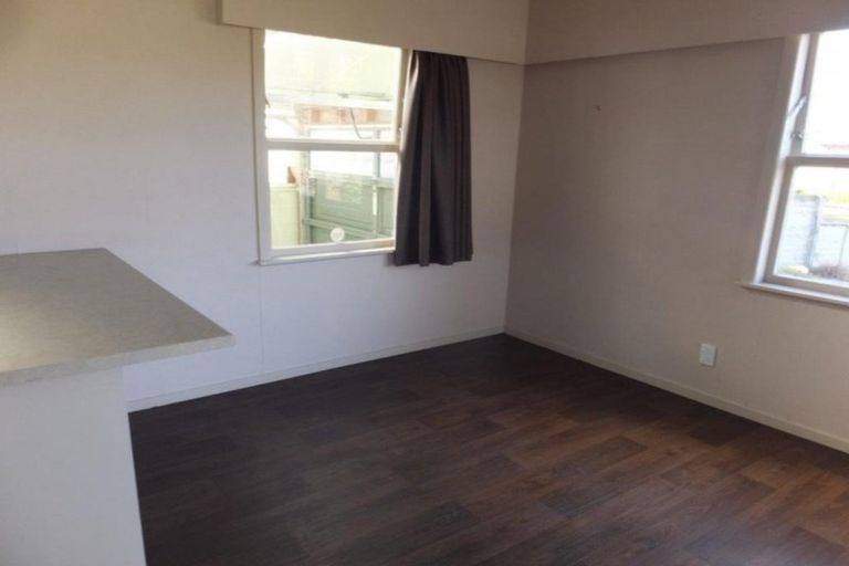 Photo of property in 15 Casper Street, Fairfield, Hamilton, 3214