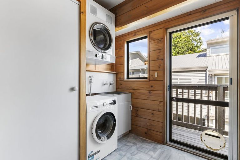 Photo of property in 28 Harley Road, Hauraki, Auckland, 0622