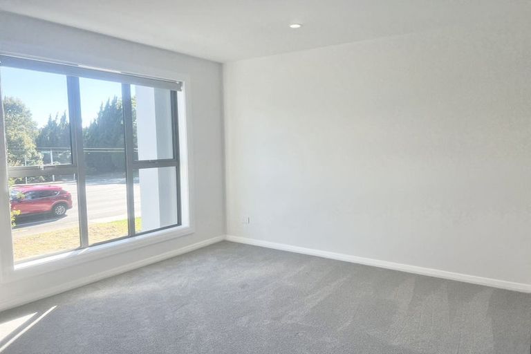 Photo of property in 333a East Coast Road, Mairangi Bay, Auckland, 0630