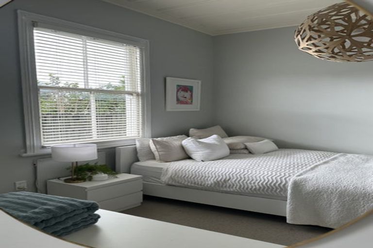 Photo of property in 98 Hatea Drive, Regent, Whangarei, 0112