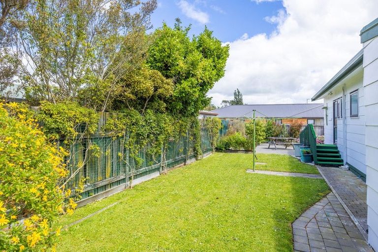 Photo of property in 1 Morrison Crescent, Glenview, Hamilton, 3206